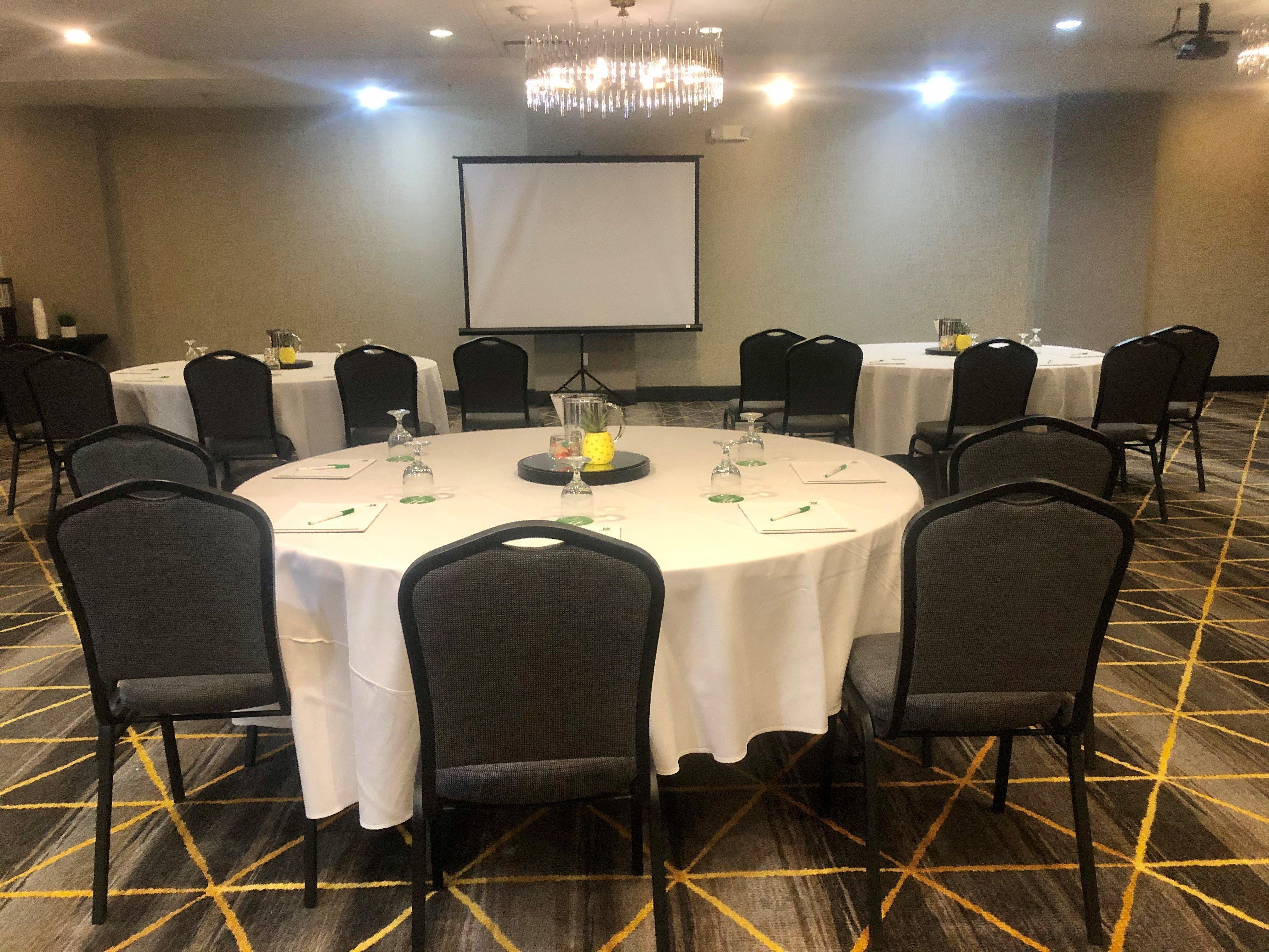 Lansdale-hatfield By Ihg 3*