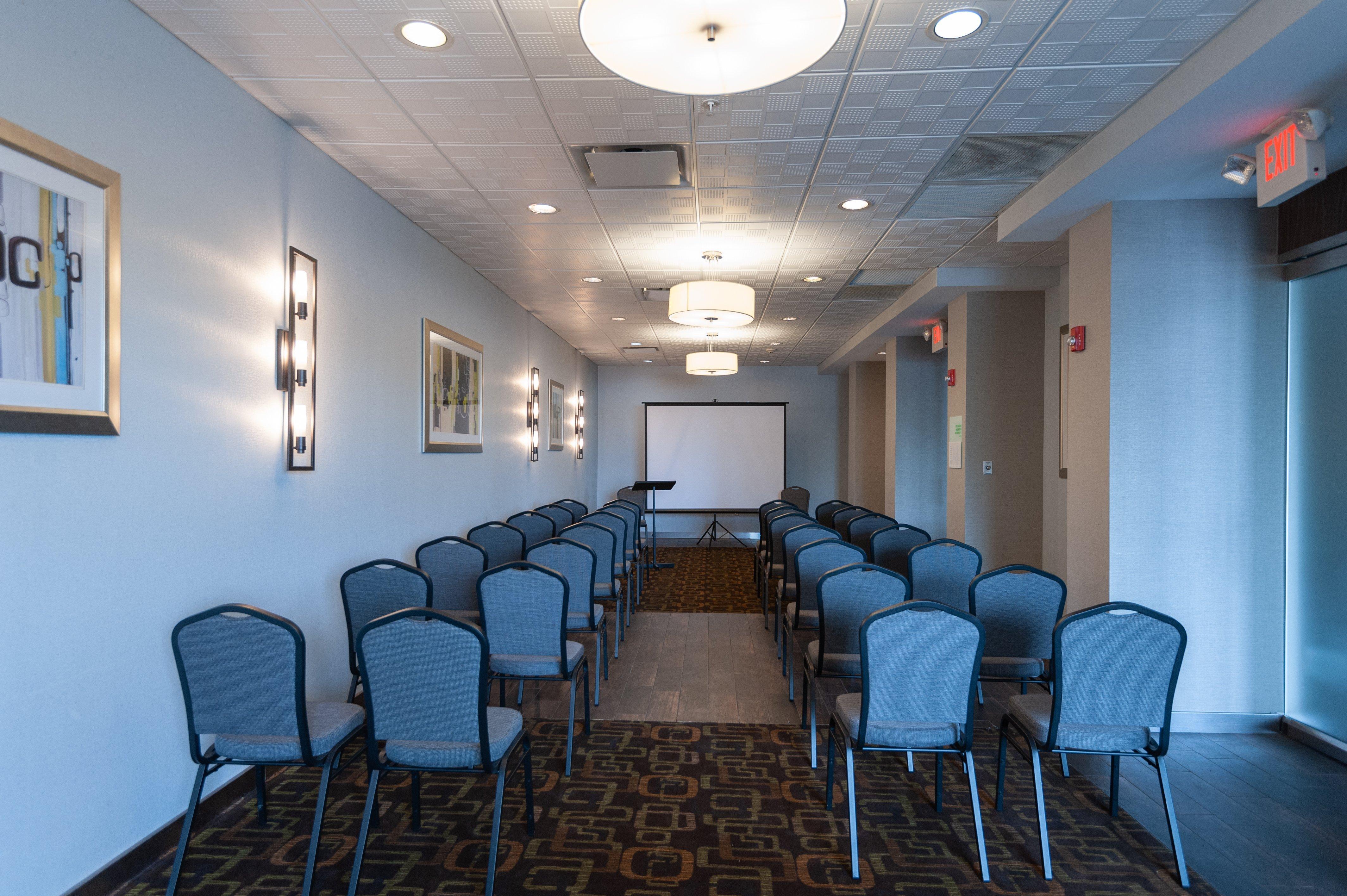 Lansdale-hatfield By Ihg Hotel 3*
