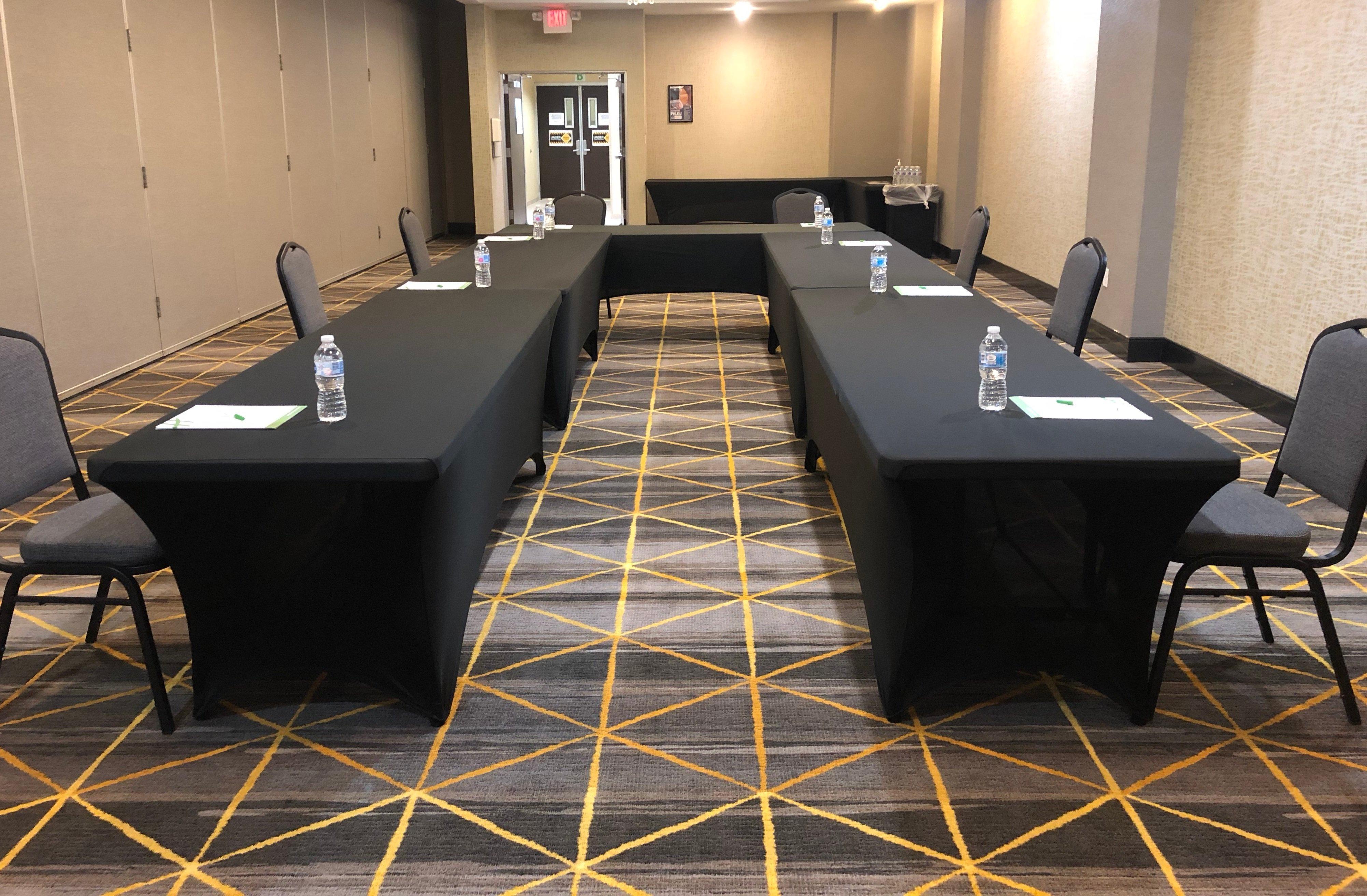 Lansdale-hatfield By Ihg Kulpsville